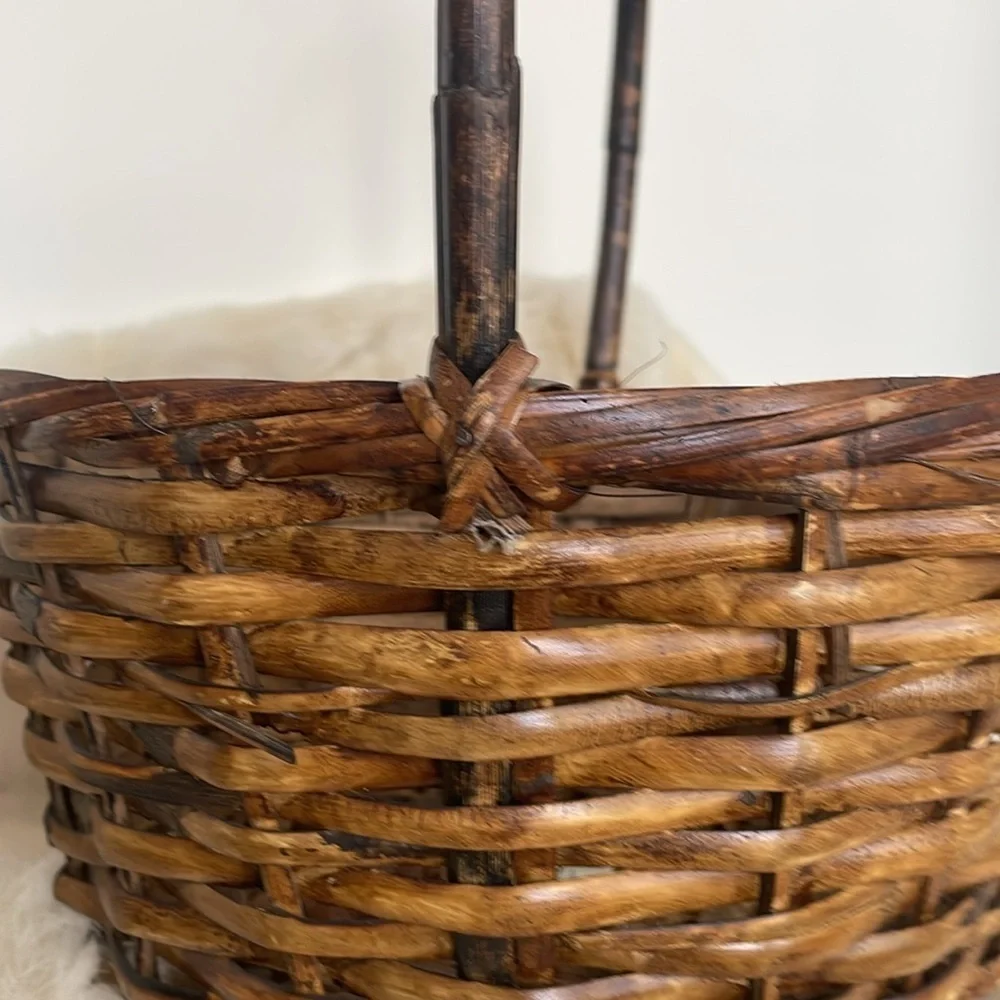 Basket Everything Brand. Vintage from the 70’s. Bamboo Handle